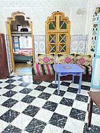aline hostel