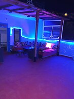 aline hostel