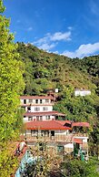 Ceyone Classic Fall Resort