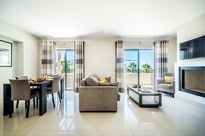 Vilamoura Pine Hills With Pool by Homing
