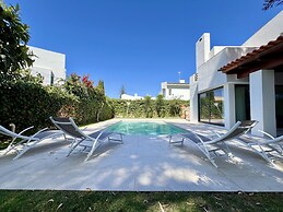 Vilamoura Premium Villa by Homing