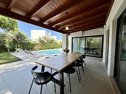 Vilamoura Premium Villa by Homing