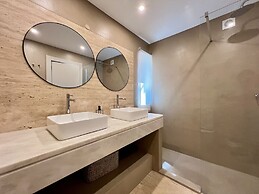 Vilamoura Premium Villa by Homing