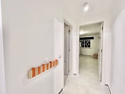 Vilamoura Deluxe Villa by Homing