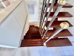 Vilamoura Deluxe Villa by Homing