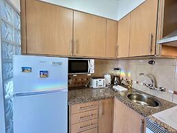 Albufeira Town Apartment by Homing