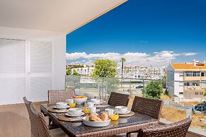 Lagos Marina View 2 With Pool by Homing