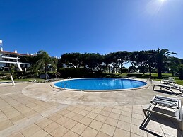 Vilamoura Sunny Garden by Homing