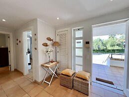 Vilamoura Sunny Garden by Homing
