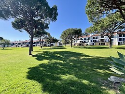 Vilamoura Sunny Garden by Homing