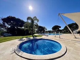 Vilamoura Sunny Garden by Homing