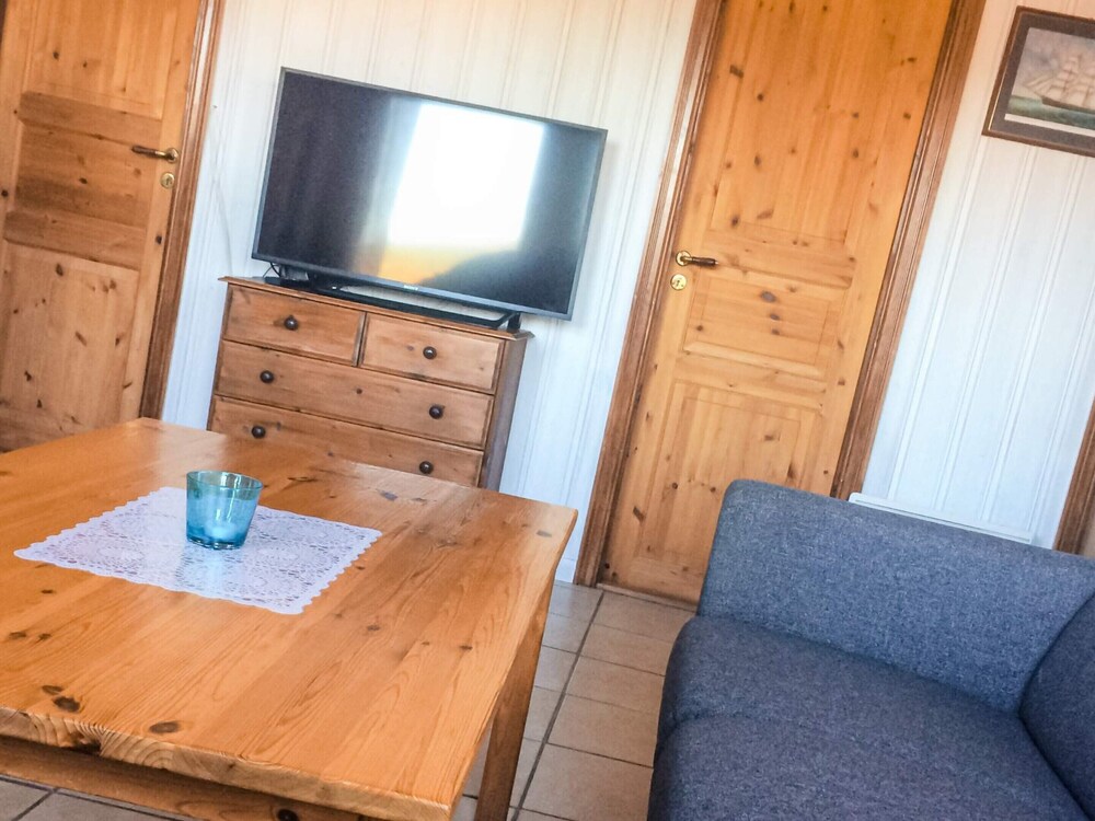 6 Person Holiday Home in Risor
