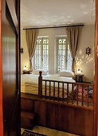 Layla Hostel