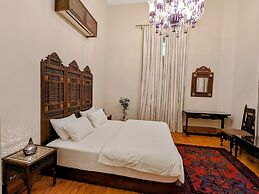 Layla Hostel