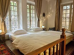 Layla Hostel