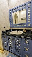 Layla Hostel