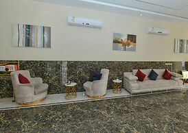 Oasis Suite Hotel Apartments