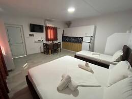 Full Moon Apartments
