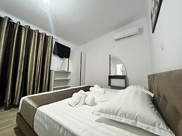 Full Moon Apartments