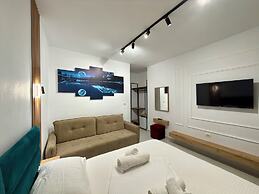 Full Moon Apartments