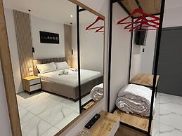 Full Moon Apartments
