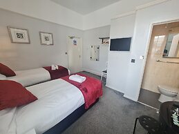 Clifton Villa Hotel
