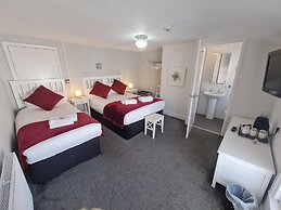 Clifton Villa Hotel