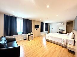 V1 BOUTIQUE HOTEL