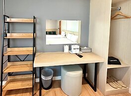 V1 BOUTIQUE HOTEL