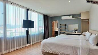 V1 BOUTIQUE HOTEL