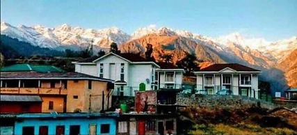 Shri Narayan Tourist Lodge