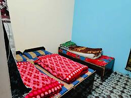 Shri Narayan Tourist Lodge