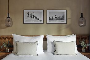 Miiro The Mansard
