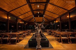 La Moire Resort