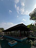 La Moire Resort