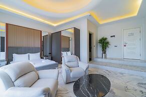 Enki Spinoza Thermal Resort Hotel