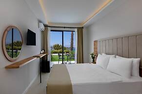 Enki Spinoza Thermal Resort Hotel