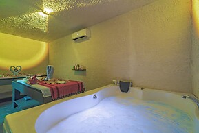 Enki Spinoza Thermal Resort Hotel
