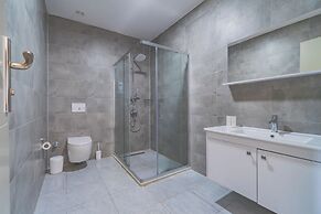 Enki Spinoza Thermal Resort Hotel