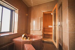 THE RESIDENCE HOTEL OKAYAMA