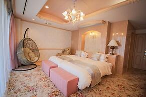 THE RESIDENCE HOTEL OKAYAMA