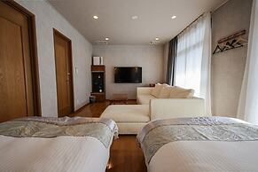 THE RESIDENCE HOTEL OKAYAMA