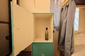 Locomo Hostel Mini - 9 mins from airport