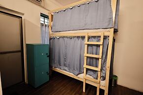 Locomo Hostel Mini - 9 mins from airport