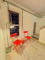 Locomo Hostel Mini - 9 mins from airport