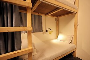 Locomo Hostel Mini - 9 mins from airport