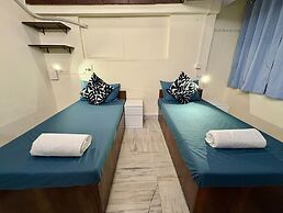 Locomo Hostel Mini - 9 mins from airport
