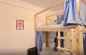 Locomo Hostel Mini - 9 mins from airport
