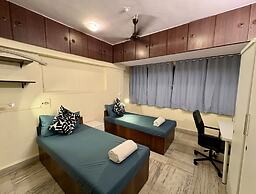Locomo Hostel Mini - 9 mins from airport