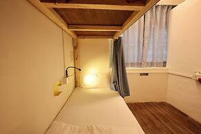 Locomo Hostel Mini - 9 mins from airport